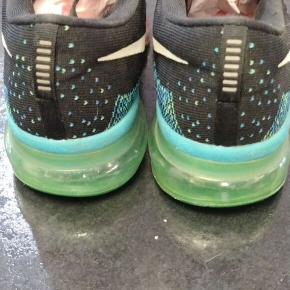 Nike sneakers - Picture 4 of 6